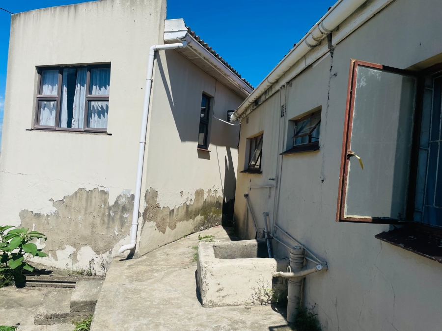 2 Bedroom Property for Sale in Mdantsane Nu 8 Eastern Cape